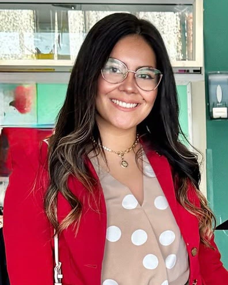 Francisca, corredora de propiedades